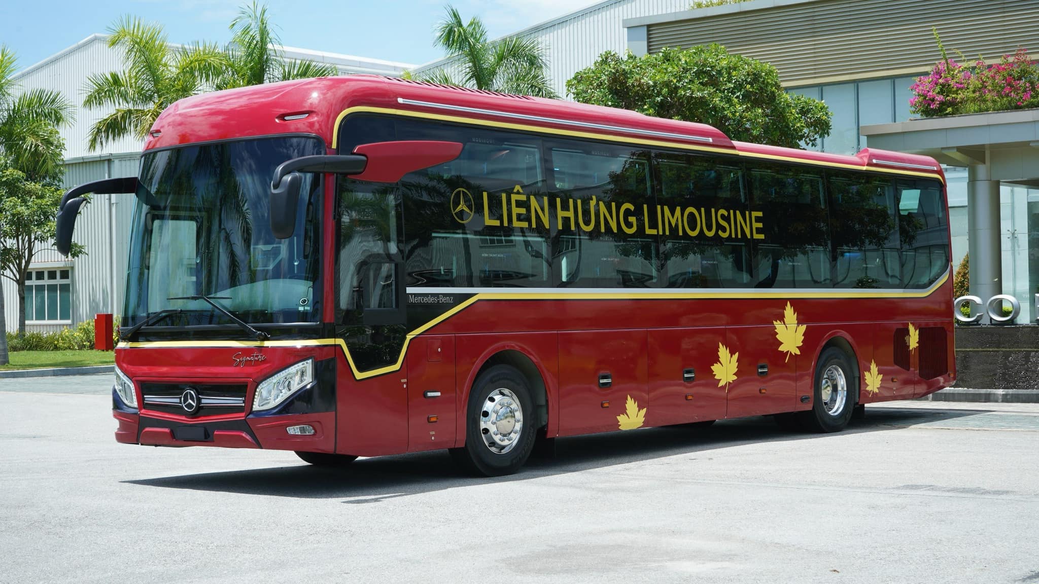 Nhà xe Liên Hưng